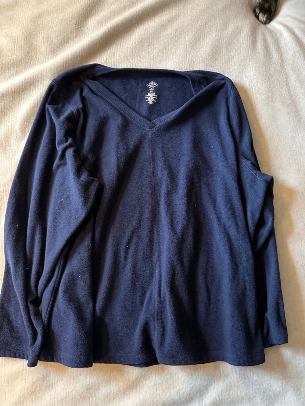 St. John's Bay Navy Blue V-Neck Pullover Sweatshirt